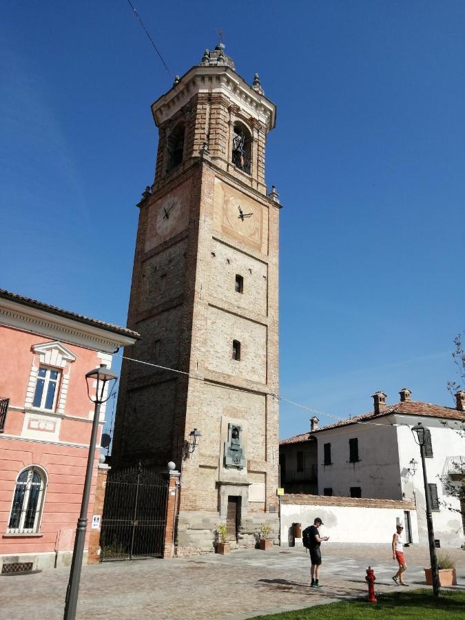 Holiday House Antica Dimora Soggiorni In Langa Centro Storico 라모라 외부 사진